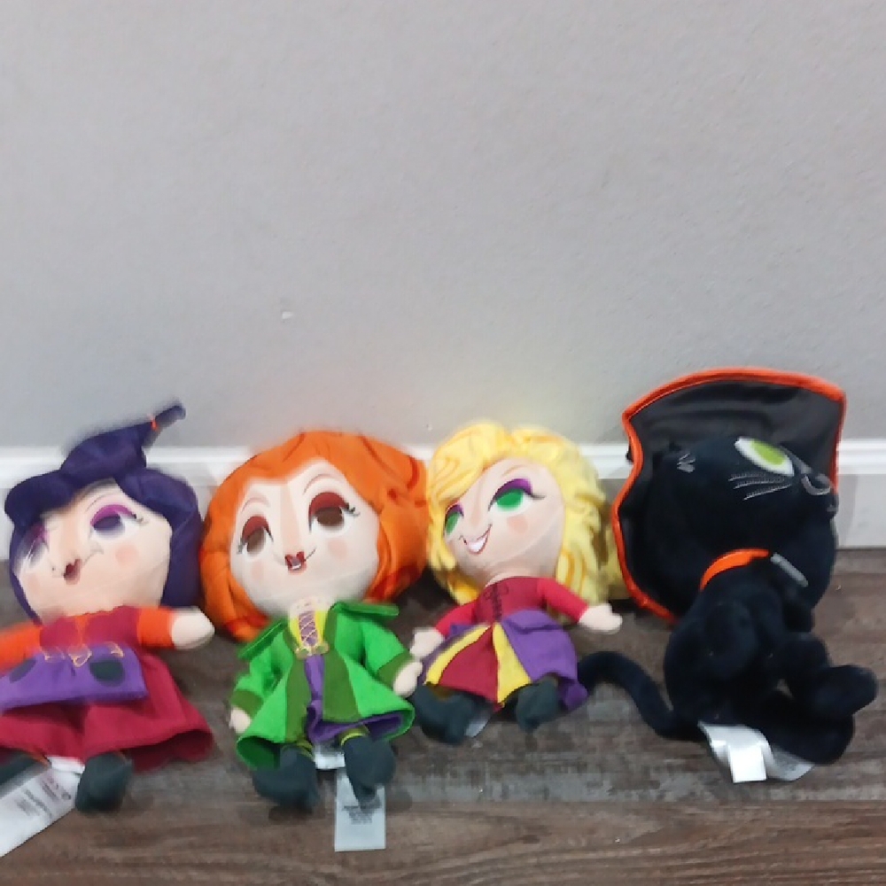 Hocus Pocus Plush Set